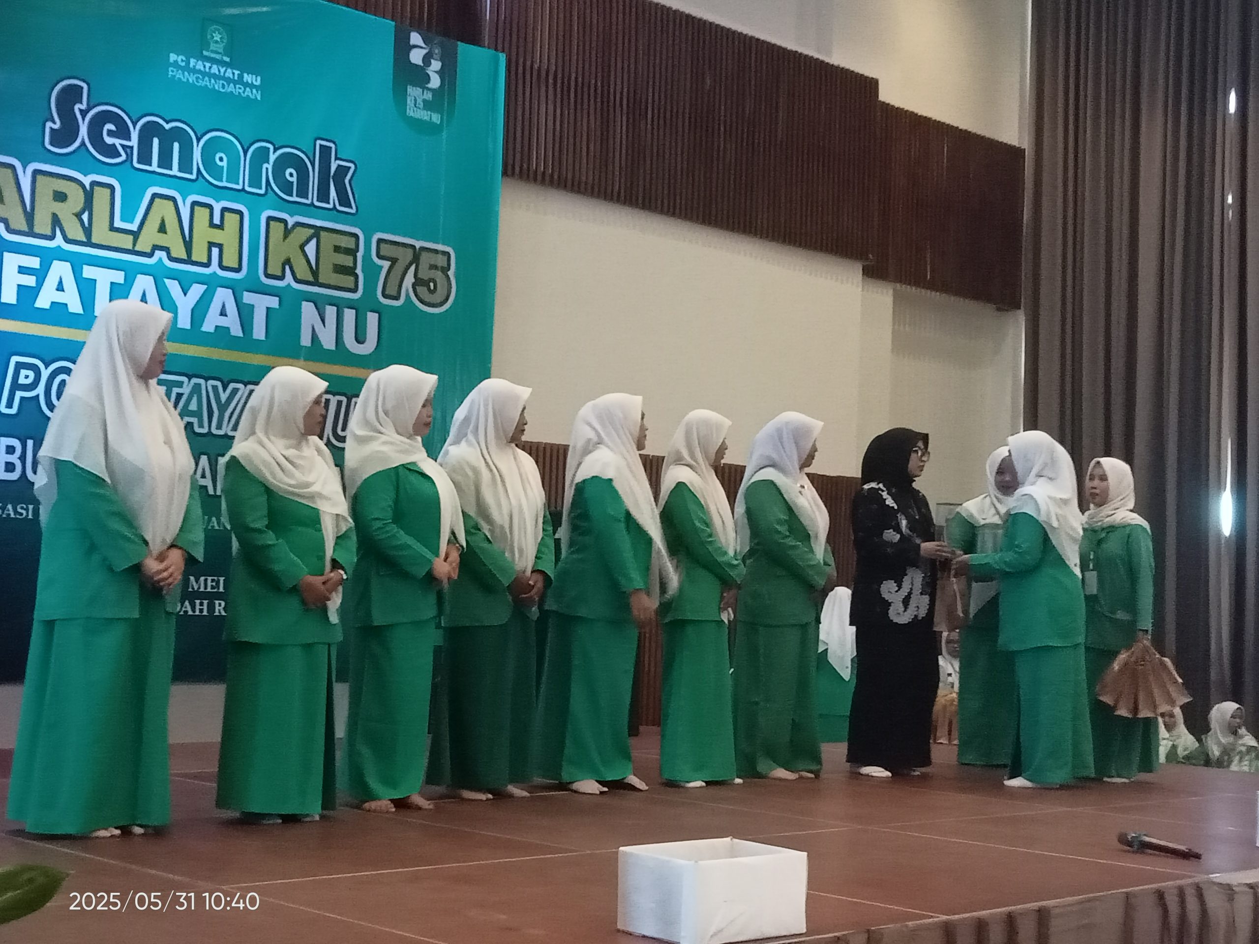 Fatayat NU Pangandaran Kukuhkan PAC se-Kabupaten, Semarakkan Harlah ke-75 Bersama Bupati dan Anggota DPR RI